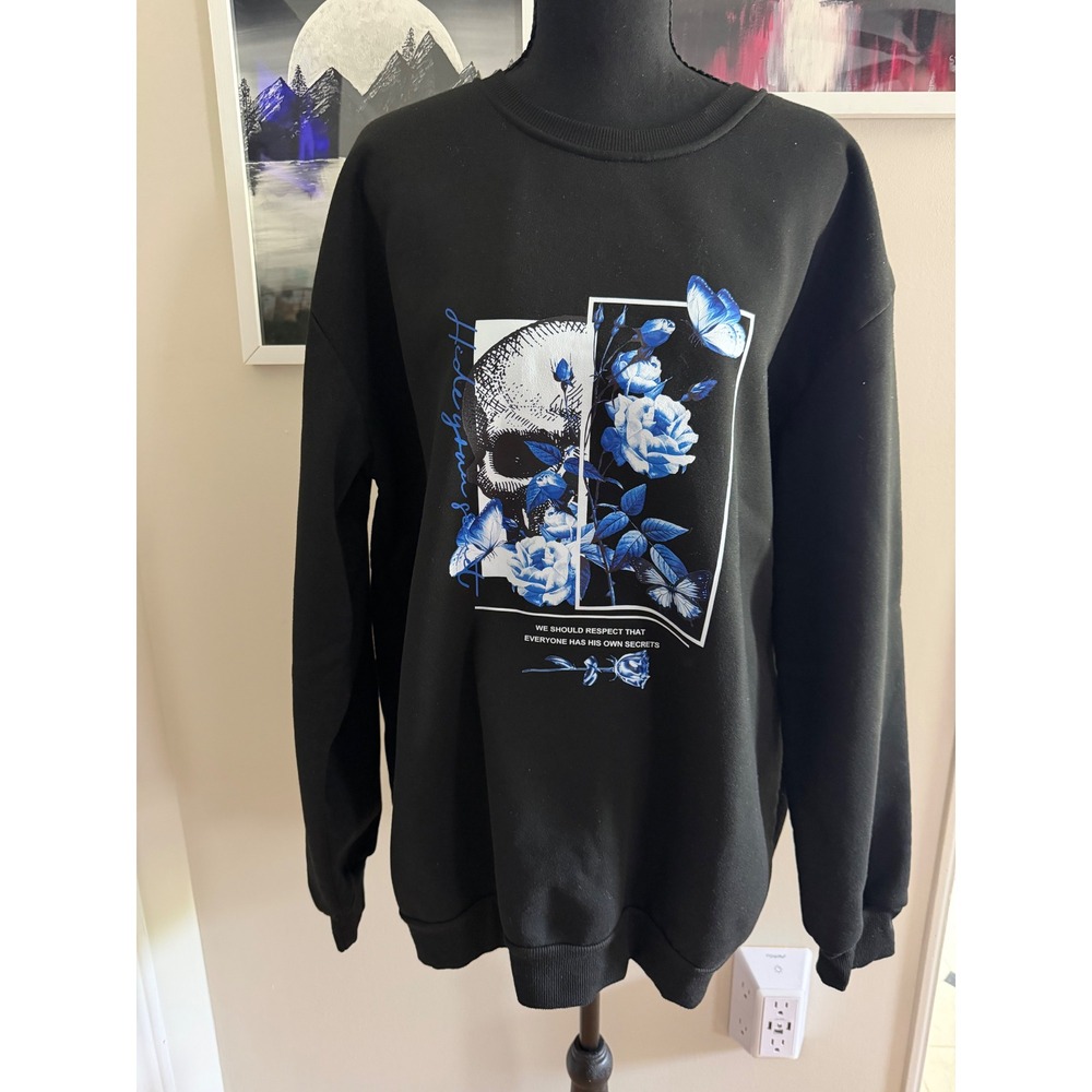 Gothic Skull Blue Rose Butterfly Graphic Black Crewneck Sweatshirt XL Pullover